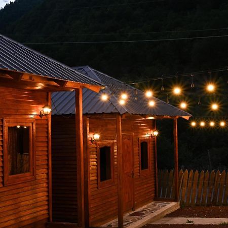 Guest House Ushba Gate Mestia Exterior foto