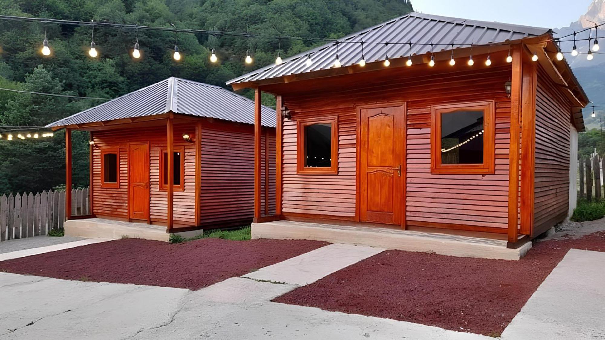 Guest House Ushba Gate Mestia Exterior foto